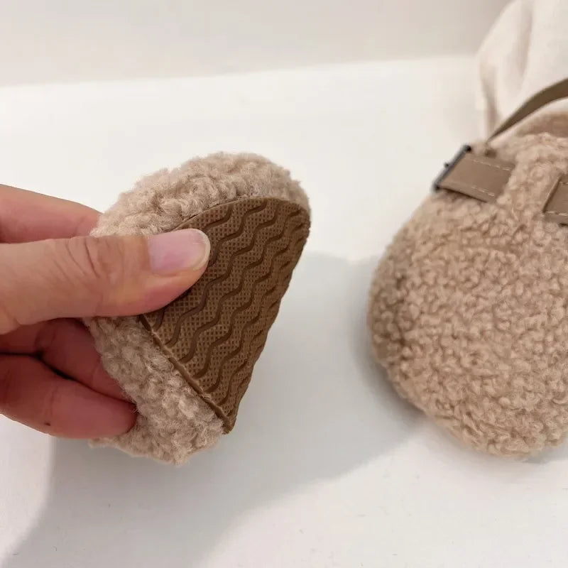 Boucle Elastic Clogs