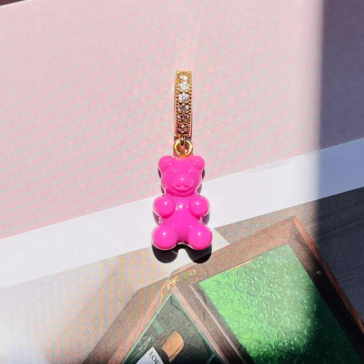 Heart Pendant and Necklace