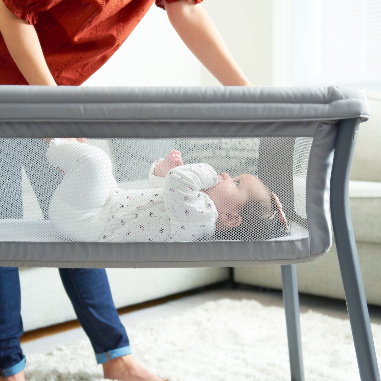 Lulla Go Anywhere Portable Bassinet