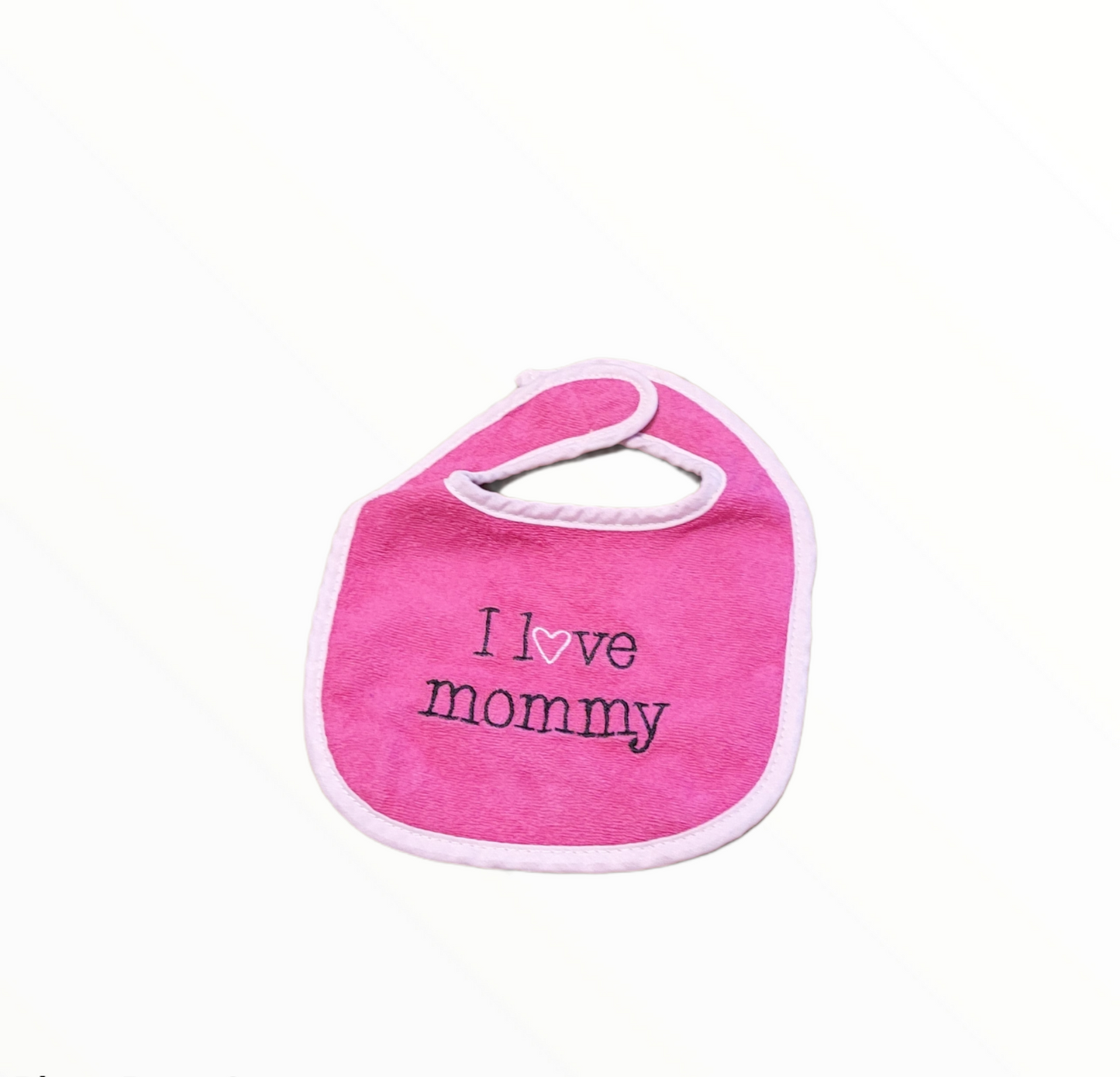 I Love Mom Bib Set